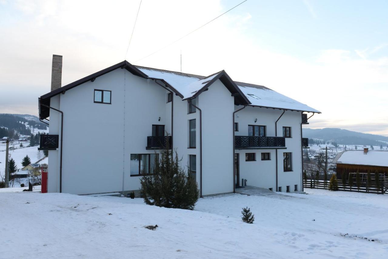 Pensiunea Arinas Vatra Dornei Exteriör bild